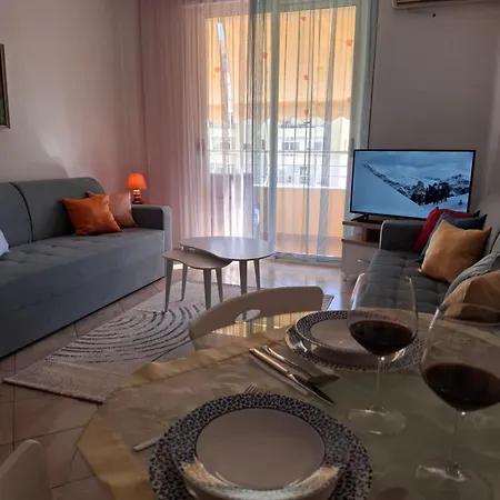 Apartment Sea Colored Durrës